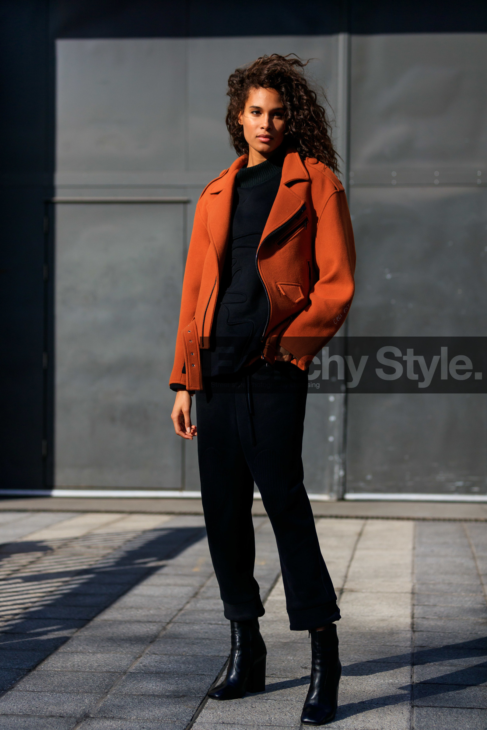 black pants, black shoes, black sweater, brown jacket, camel jacket, cindy bruna, high heels, leather shoes, model, trousers, LONDON, LFW, fashion week, frenchystyle, FW, jonathan paciullo, street style, AUTUMN WINTER 2019-2020, AW 19-20, FW 19-20, FALL WINTER 2019-2020, vertical, full length