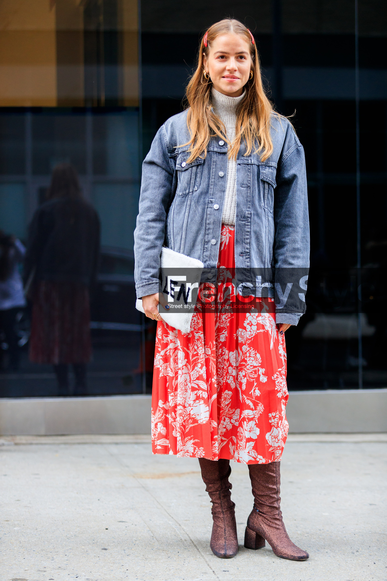 balenciaga, beige sweater, black denim, bronze, denim jacket, fur bag, graphic bag, graphic skirt, high heels, leather bag, leather shoes, printed bag, printed skirt, red skirt, shiny boots, white bag, street style, jonathan paciullo, FW, frenchystyle, fashion week, NYFW, NEW YORK, AUTUMN WINTER 2018-2019, AW 18-19, FALL WINTER 2018-2019, FW 18-19, vertical, full length