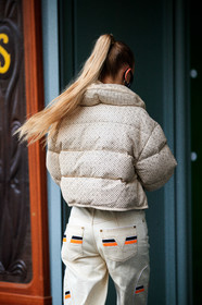 regina anikiy, white coat, white jeans, down jacket, back details, monogrammed coat, louis vuitton coat, louis vuitton pants, louis vuitton total look, white total look, PARIS, PFW, fashion week, frenchystyle, FW, jonathan paciullo, street style, SPRING SUMMER 2021, SS 21, vertical, atmosphere details, detail