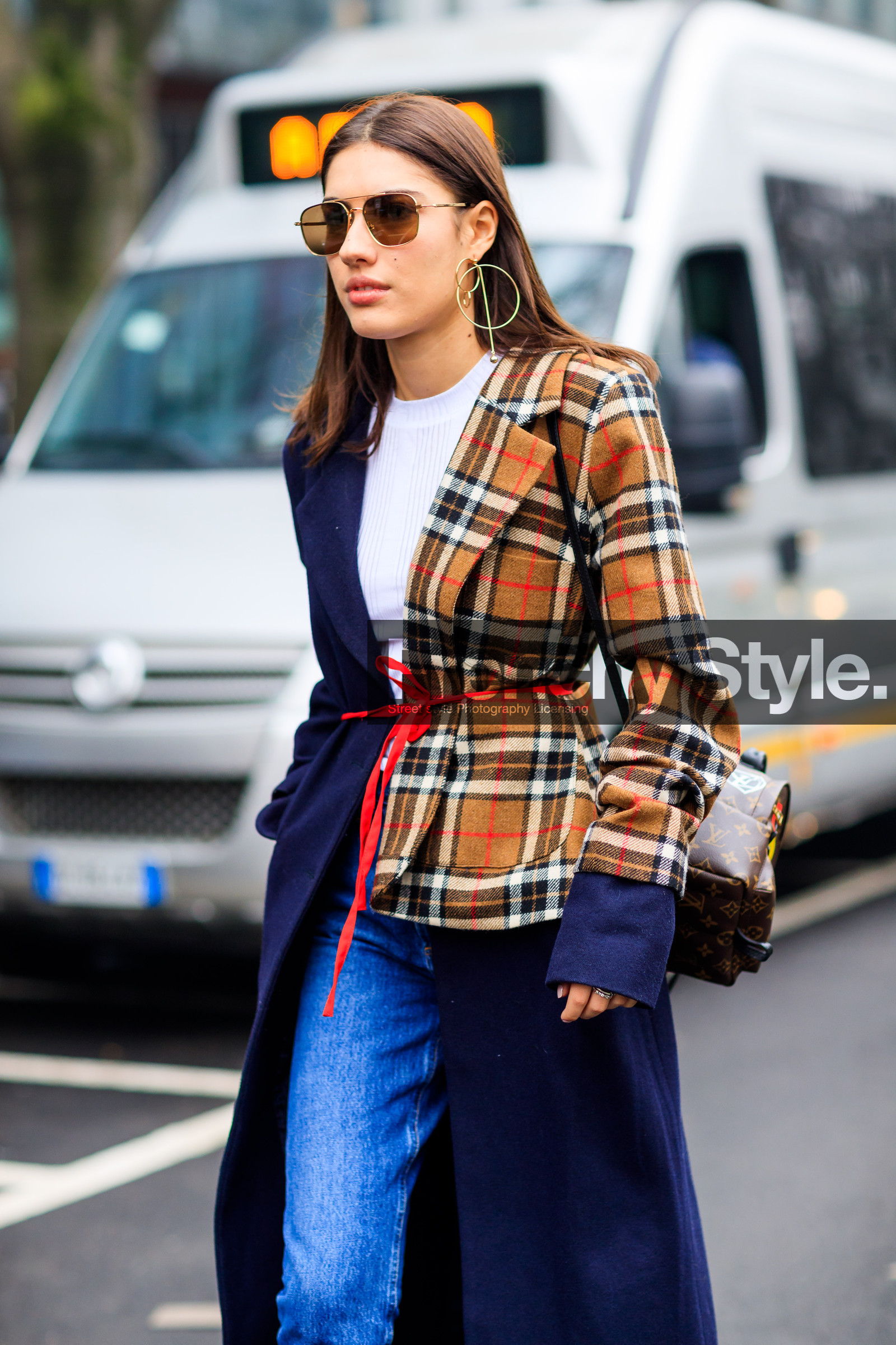 AUTUMN WINTER 2017-2018, AW 17-18, blue denim, brown bag, checked jacket, detail, earrings, FALL WINTER 2017-2018, fashion week, frenchystyle, FW, FW 17-18, graphic coat, graphic jacket, jeans, jonathan paciullo, leather backpack, leather bag, louis vuitton, MFW, MILAN, monogram, patricia manfield, plaid, printed bag, printed coat, printed jacket, street style, sunglasses, tartan, trousers, vertical, white t shirt