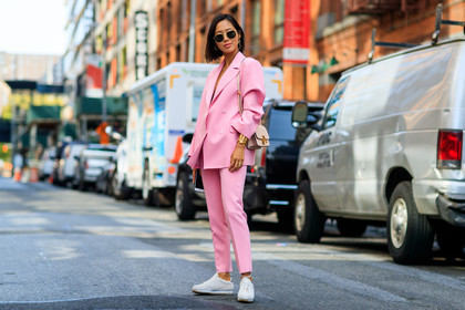 aimee song, atmosphere details, blazer, bracelet, christian dior, céline, earrings, fashion week, frenchystyle, full length, FW, horizontal, iphone, jonathan paciullo, leather bag, leather shoes, NEW YORK, NYFW, pink bag, pink jacket, pink pants, pink suit, red lips, SPRING SUMMER 2018, SS 18, street style, sunglasses, trousers, white sneakers