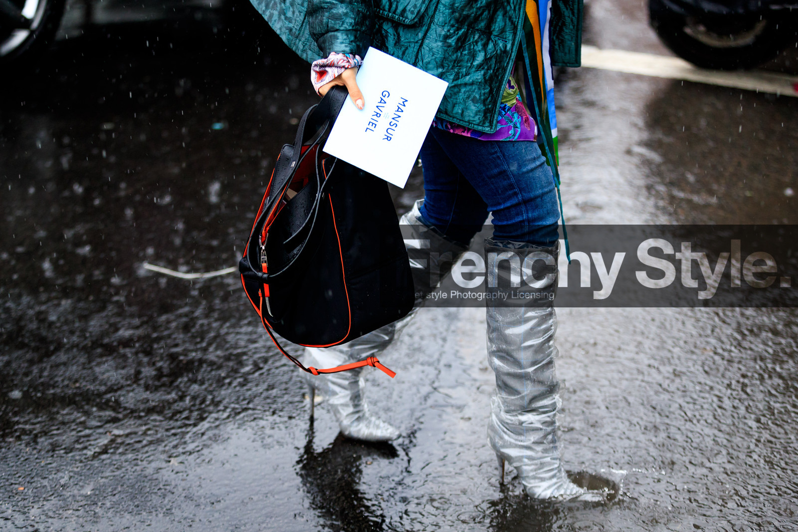 black bag, blue denim, denim pants, high boots, high heels, jeans, jimmy choo, leather bag, leather shoes, off white, rain boots, silver shoes, trousers, street style, jonathan paciullo, FW, frenchystyle, fashion week, NYFW, NEW YORK, AUTUMN WINTER 2018-2019, AW 18-19, FALL WINTER 2018-2019, FW 18-19, atmosphere details, horizontal, detail