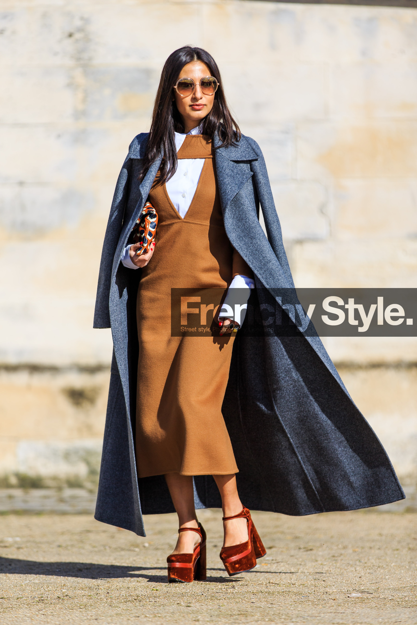 AUTUMN WINTER 2016-2017, AW 16-17, camel dress, FALL WINTER 2016-2017, fashion week, frenchystyle, full length, FW, FW 16-17, grey coat, high heels, jonathan paciullo, leather shoes, nausheen shah, over the shoulder, overcoat, PARIS, PFW, street style, sunglasses, vertical, white shirt