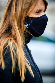 monica ainley, mask detail, close up detail, hair details, covid face mask, louis vuitton, monogramme, fashion week, frenchystyle, FW, jonathan paciullo, street style, PFW, PARIS, SPRING SUMMER 2021, SS 21, vertical, atmosphere details, detail