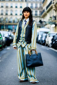 dandy look, fringe hair, sleeveless vest, leather vest, stripes suit, satined suit, brown boots, bamboo bag, gucci bag, leather bag, black handbag, blue tie, white shirt, blue and green suit, fashion week, frenchystyle, FW, jonathan paciullo, street style, PARIS, PFW, SPRING SUMMER 2022, SS 22, full length, vertical, maria bernad
