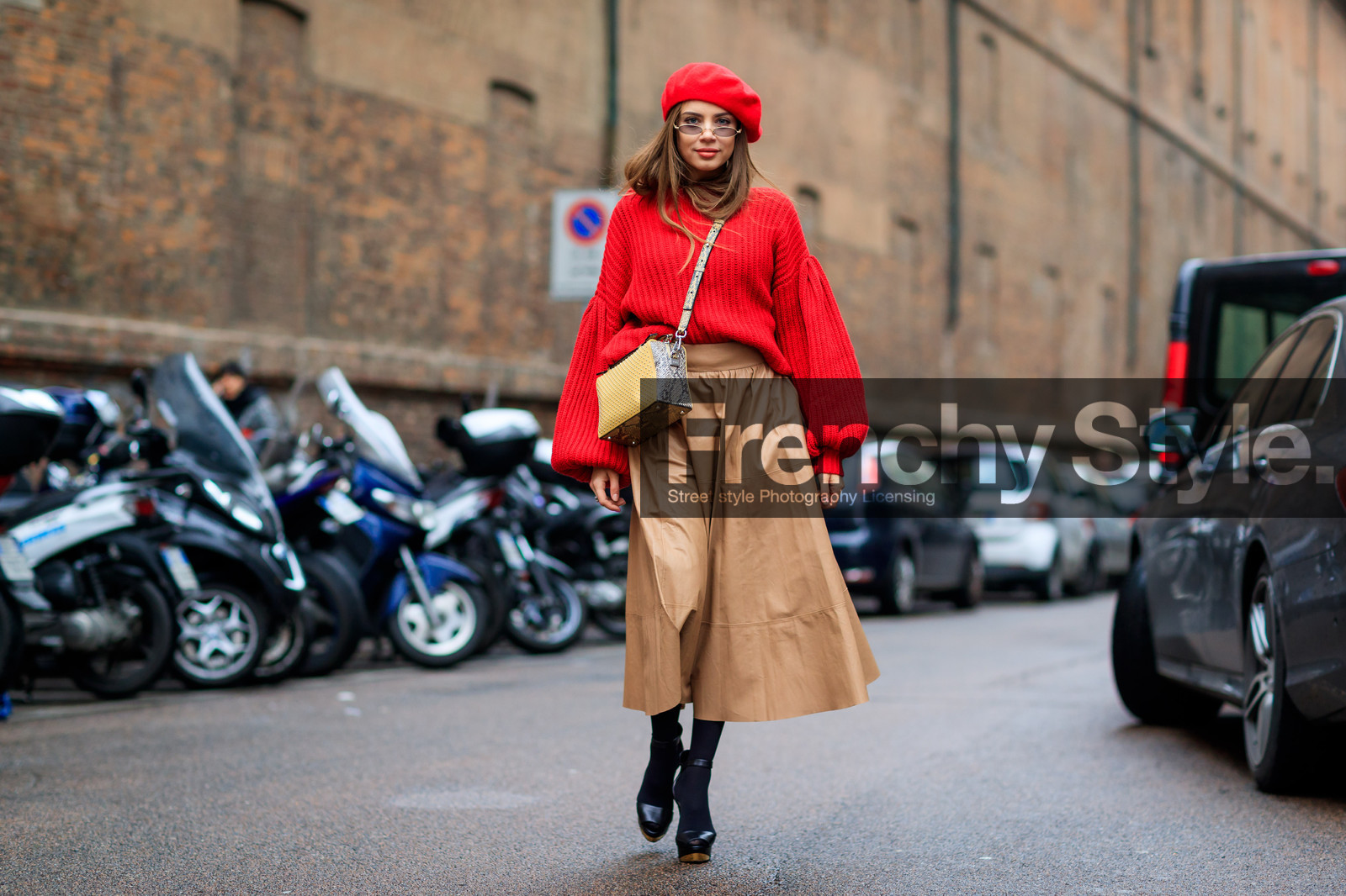 beige skirt, beret, black shoes, graphic bag, high heels, leather bag, leather shoes, leather skirt, printed bag, red hat, red sweater, sunglasses, tods, fashion week, frenchystyle, FW, jonathan paciullo, street style, MFW, MILAN, AUTUMN WINTER 2018-2019, FALL WINTER 2018-2019, FW 18-19, horizontal, atmosphere details, full length, xenia tchoumi
