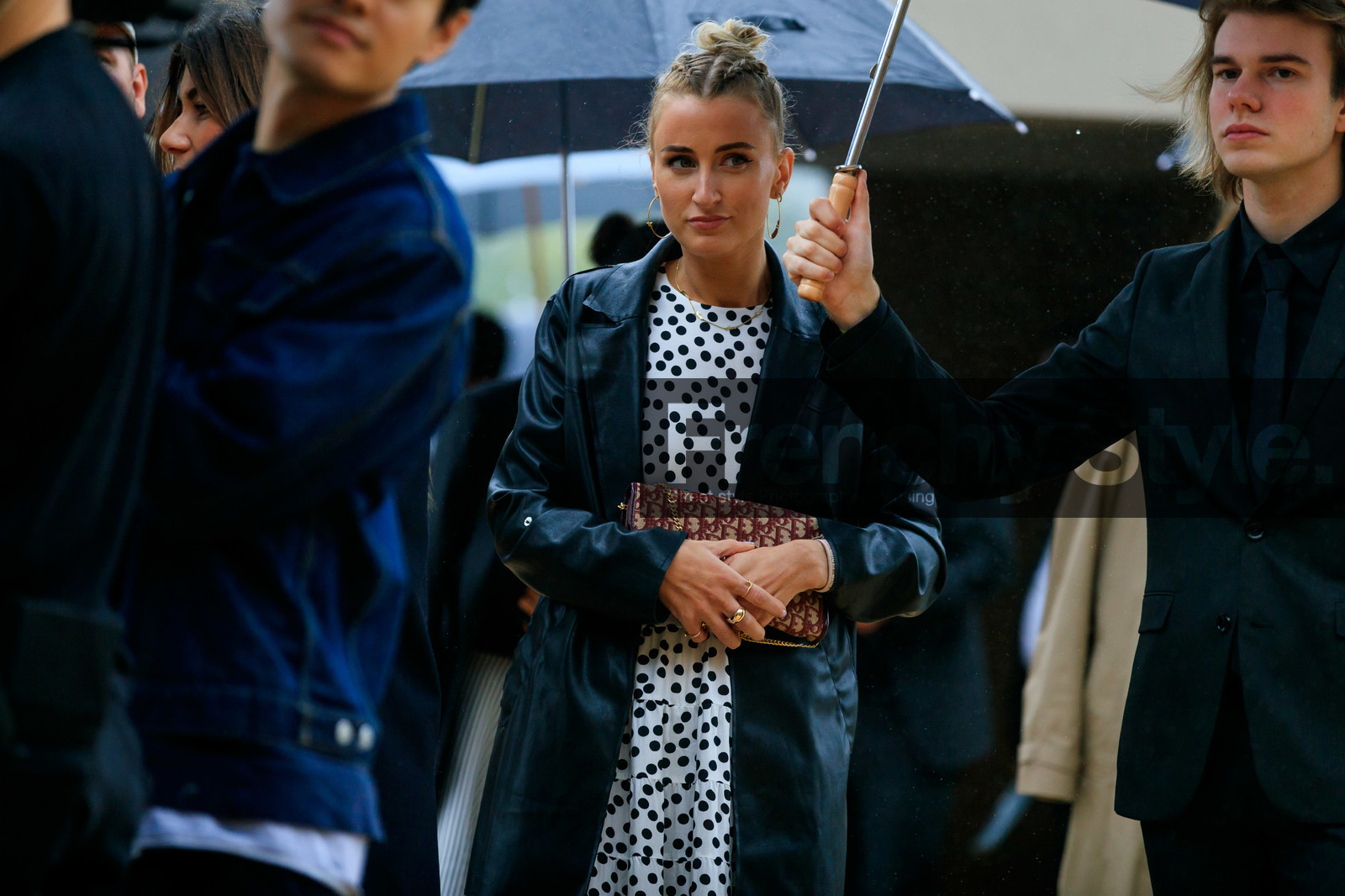 dior bag, dior earrings, black leather jacket, burgundy bag, monogrammed bag, white dress, polka dots dress, hoop earrings, golden earrings, fashion week, frenchystyle, FW, jonathan paciullo, street style, SPRING SUMMER 2020, SS 20, PFW, PARIS, horizontal, atmosphere details, detail