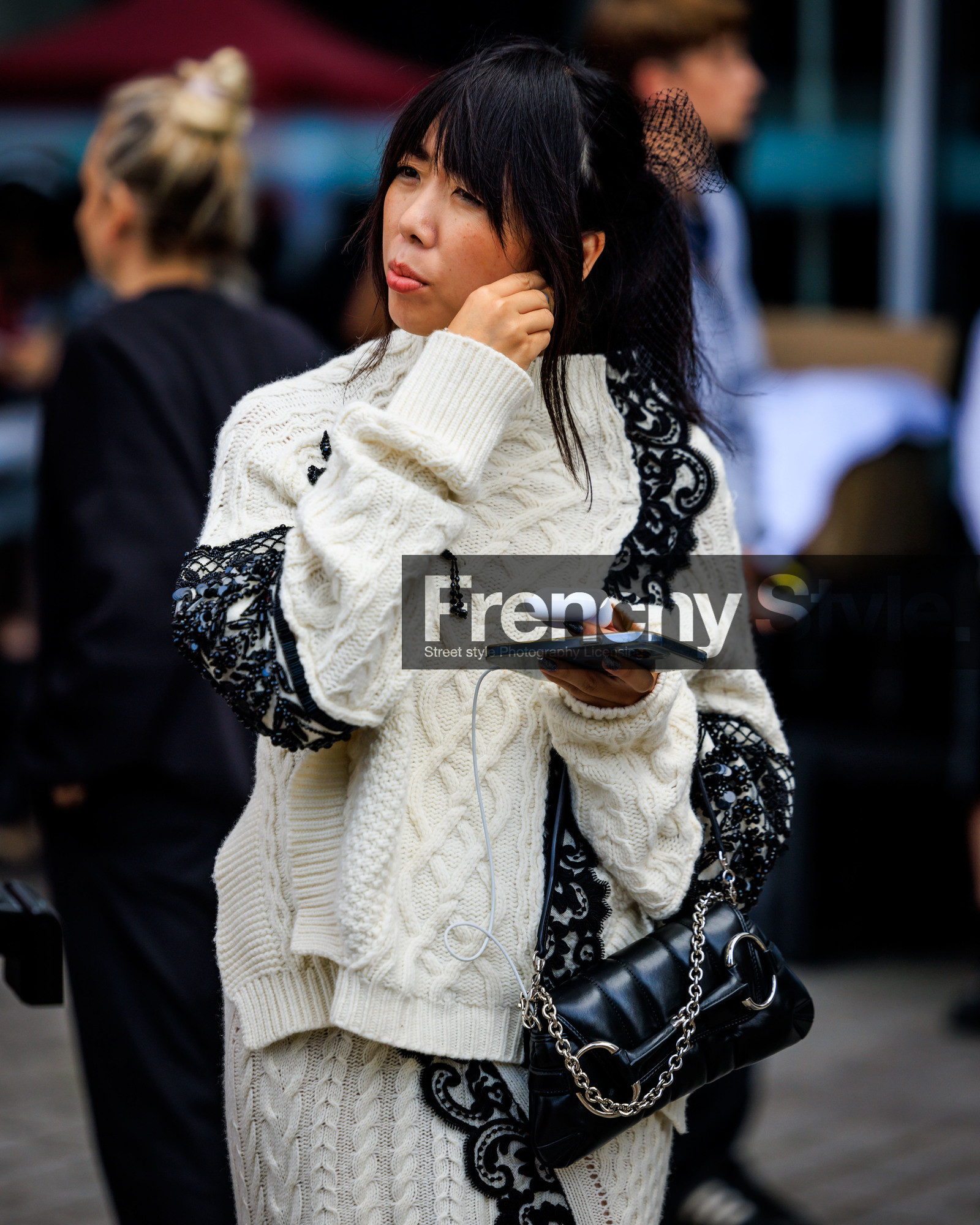 fashion week, frenchystyle, FW, jonathan paciullo, street style, LFW, LONDON, atmosphere details, detail, SPRING SUMMER 2024, SS 24