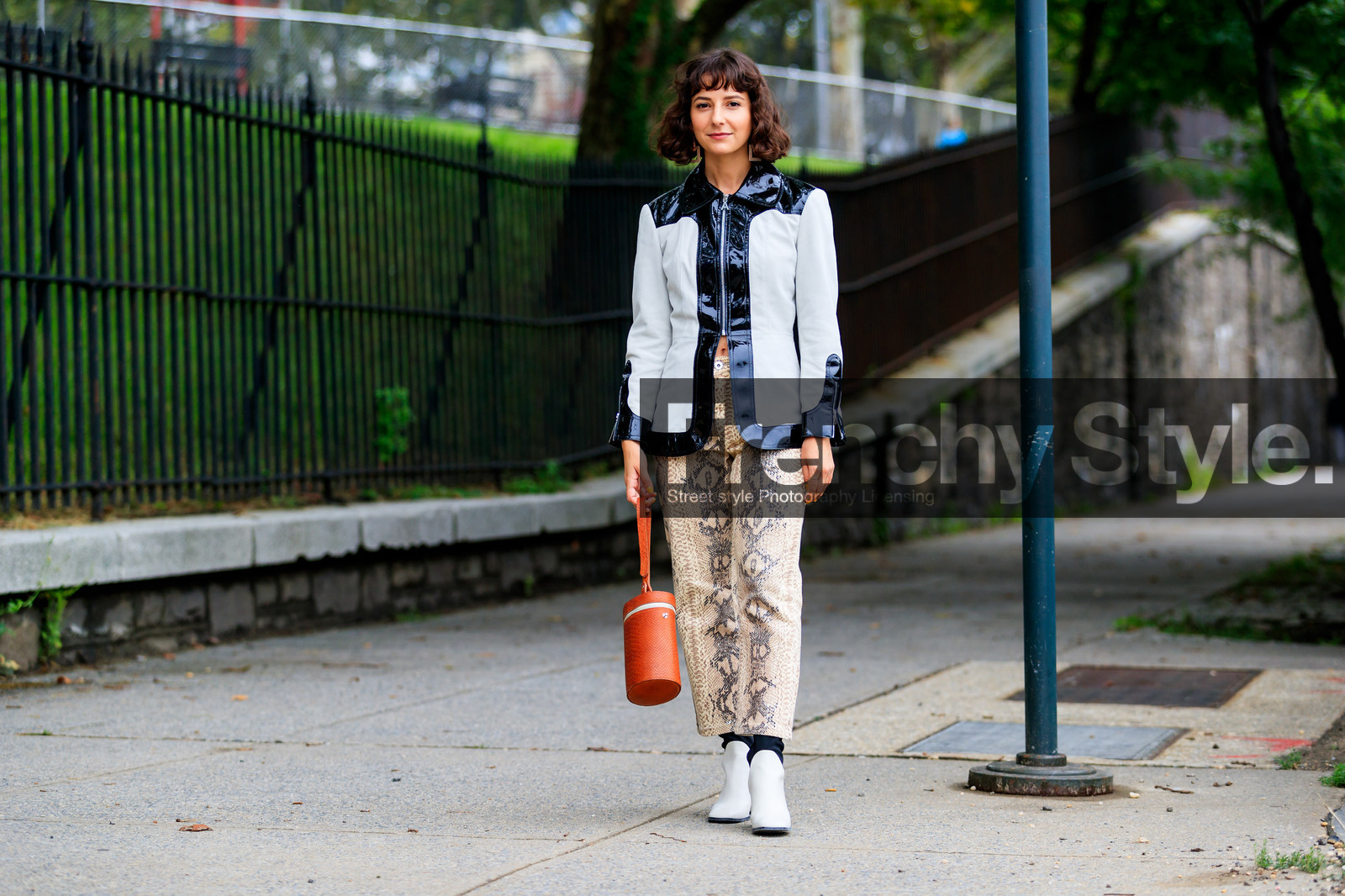 alyssa coscarelli, animal print, beige pants, black and white, black and white shoes, brown bag, graphic jacket, graphic pants, high heels, leather bag, leather jacket, leather shoes, printed jacket, printed pants, snake print, trousers, white boots, street style, jonathan paciullo, FW, frenchystyle, fashion week, NYFW, NEW YORK, SPRING SUMMER 2019, SS 19, atmosphere details, horizontal, full length