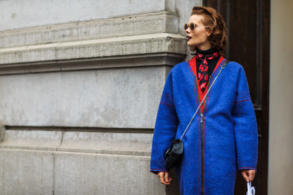 atmosphere details, AUTUMN WINTER 2016-2017, AW 16-17, black bag, black scarf, blue coat, dark lips, detail, FALL WINTER 2016-2017, fashion week, frenchystyle, fun sunglasses, FW, FW 16-17, horizontal, irina kravchenko, jonathan paciullo, leather bag, LFW, LONDON, MENSWEAR, model, printed scarf, red cardigan, red head, red jacket, red knit, red sweater, street style, sunglasses