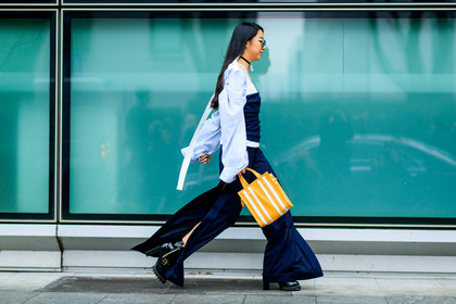 atmosphere details, AUTUMN WINTER 2017-2018, AW 17-18, balenciaga, black boots, black shoes, blue shirt, bustier top, choker, FALL WINTER 2017-2018, fashion week, frenchystyle, full length, FW, FW 17-18, graphic bag, horizontal, jonathan paciullo, leather bag, leather shoes, MFW, MILAN, navy pants, necklace, off the shoulder, printed bag, street style, striped bag, sunglasses, trousers, wide pants, yellow bag