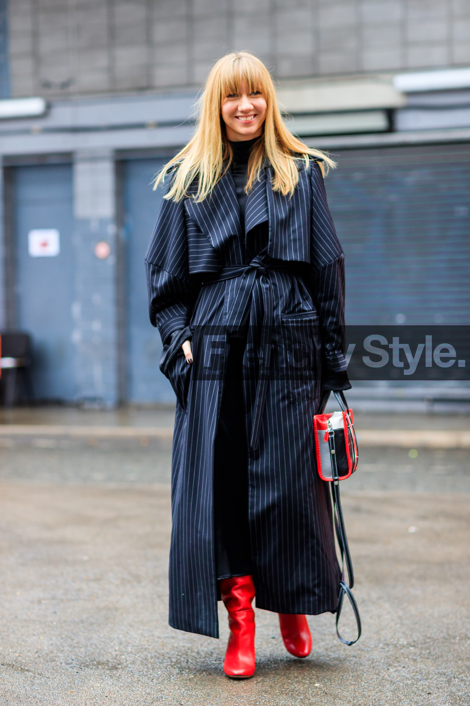 balenciaga, black coat, graphic bag, graphic jacket, high heels, leather bag, leather shoes, printed bag, printed jacket, red bag, red boots, striped bag, stripes, trench coat, street style, jonathan paciullo, FW, frenchystyle, fashion week, LFW, LONDON, AUTUMN WINTER 2018-2019, AW 18-19, FALL WINTER 2018-2019, FW 18-19, vertical, full length, lisa aiken