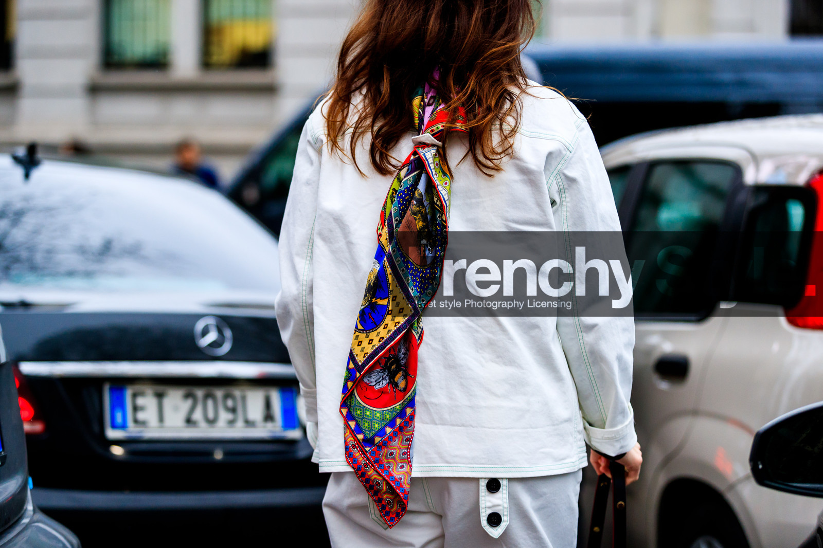 denim jacket, denim pants, jeans, printed scarf, trousers, white denim, fashion week, frenchystyle, FW, jonathan paciullo, street style, MFW, MILAN, AUTUMN WINTER 2018-2019, FALL WINTER 2018-2019, FW 18-19, horizontal, atmosphere details