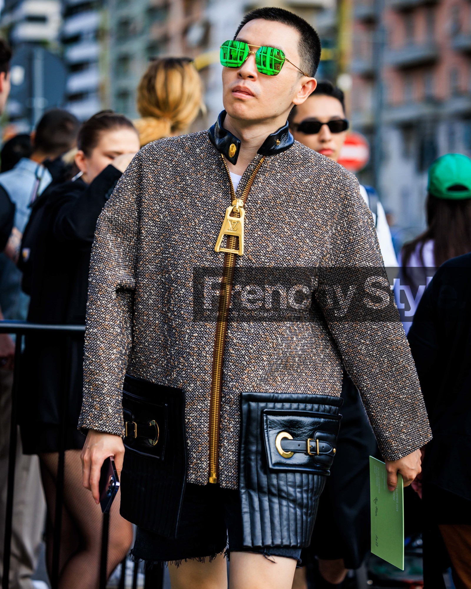 street style, jonathan paciullo, FW, fashion week, frenchystyle, MFW, MILAN, SPRING SUMMER 2024, SS 24, vertical, atmosphere details, detail