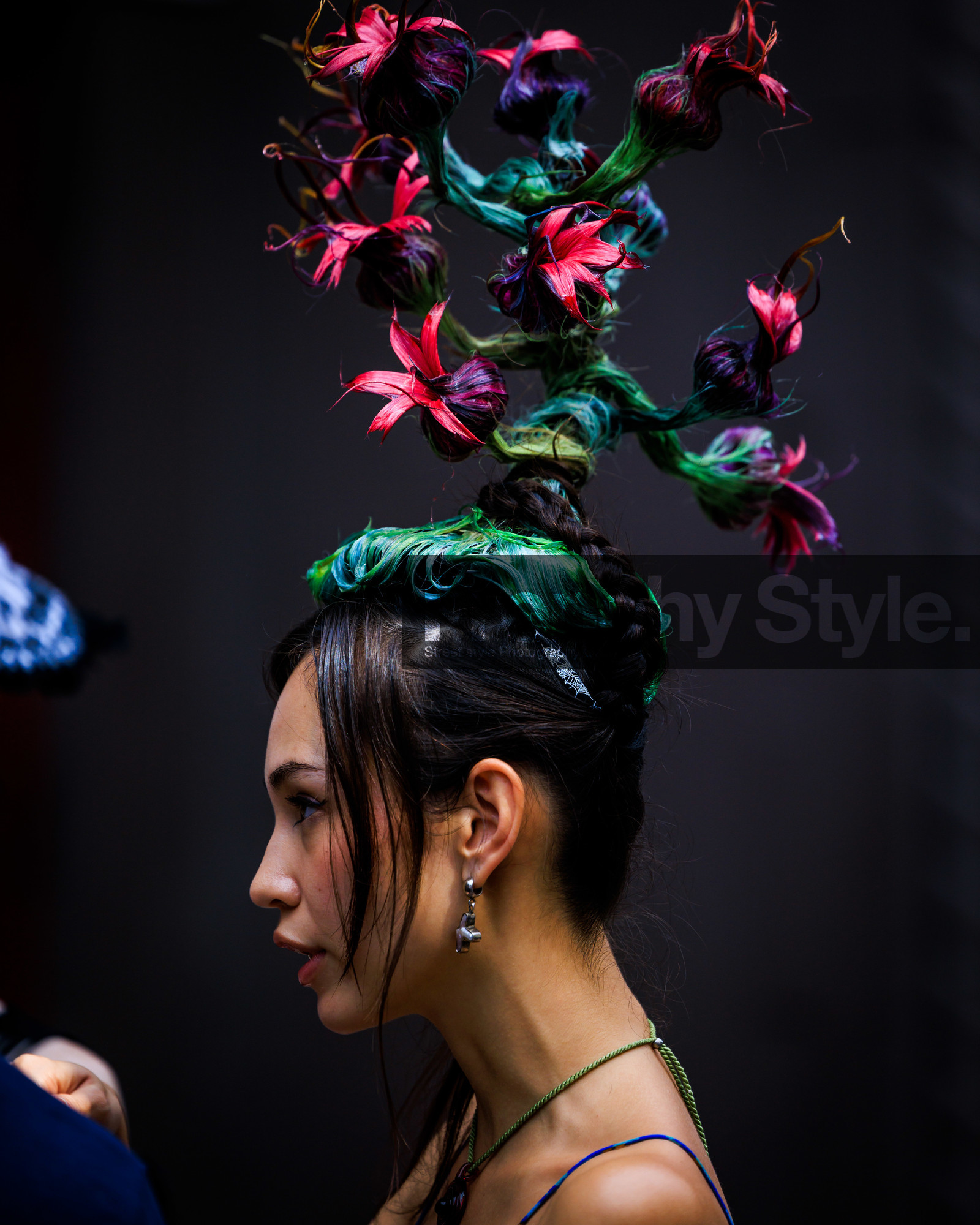 jonathan paciullo, FW, frenchystyle, fashion week, street style, vertical, detail, atmosphere details, NEW YORK, NYFW, SPRING SUMMER 2024, SS 24