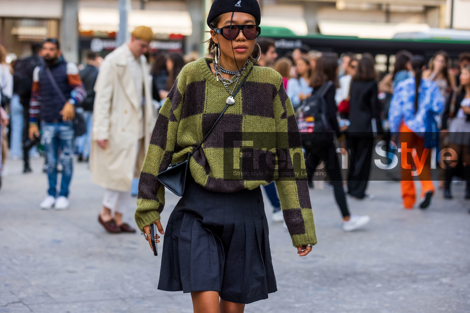beret, black bag, black beret, black skirt, checkered print, hoops, jewellery, kangol beret, knit, leather bag, pleated skirt, print knit, silver hoops, silver necklace, sunglasses, fashion week, frenchystyle, FW, jonathan paciullo, street style, MFW, MILAN, SPRING SUMMER 2022, SS 22, horizontal, atmosphere details, detail