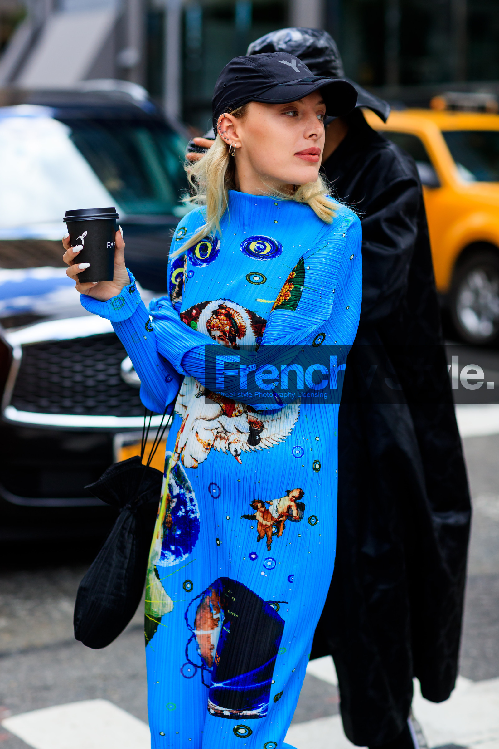 atmosphere details, black bag, black cap, blue dress, cartoon, detail, fashion week, frenchystyle, FW, jonathan paciullo, leather bag, NEW YORK, NYFW, pleated dress, printed dress, SPRING SUMMER 2018, SS 18, street style, vertical, y 3