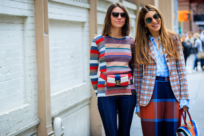 atmosphere details, blue shirt, checked jacket, checked pants, detail, fanny pack, fashion week, frenchystyle, FW, geometric, graphic bag, graphic jacket, graphic pants, gucci, high heels, horizontal, jonathan paciullo, leather bag, leather shoes, multicolor bag, multicolor sweater, NEW YORK, NYFW, plaid, printed bag, printed jacket, printed pants, red shoes, SPRING SUMMER 2018, SS 18, street style, striped bag, striped pants, striped sweater, sunglasses, tartan, trousers