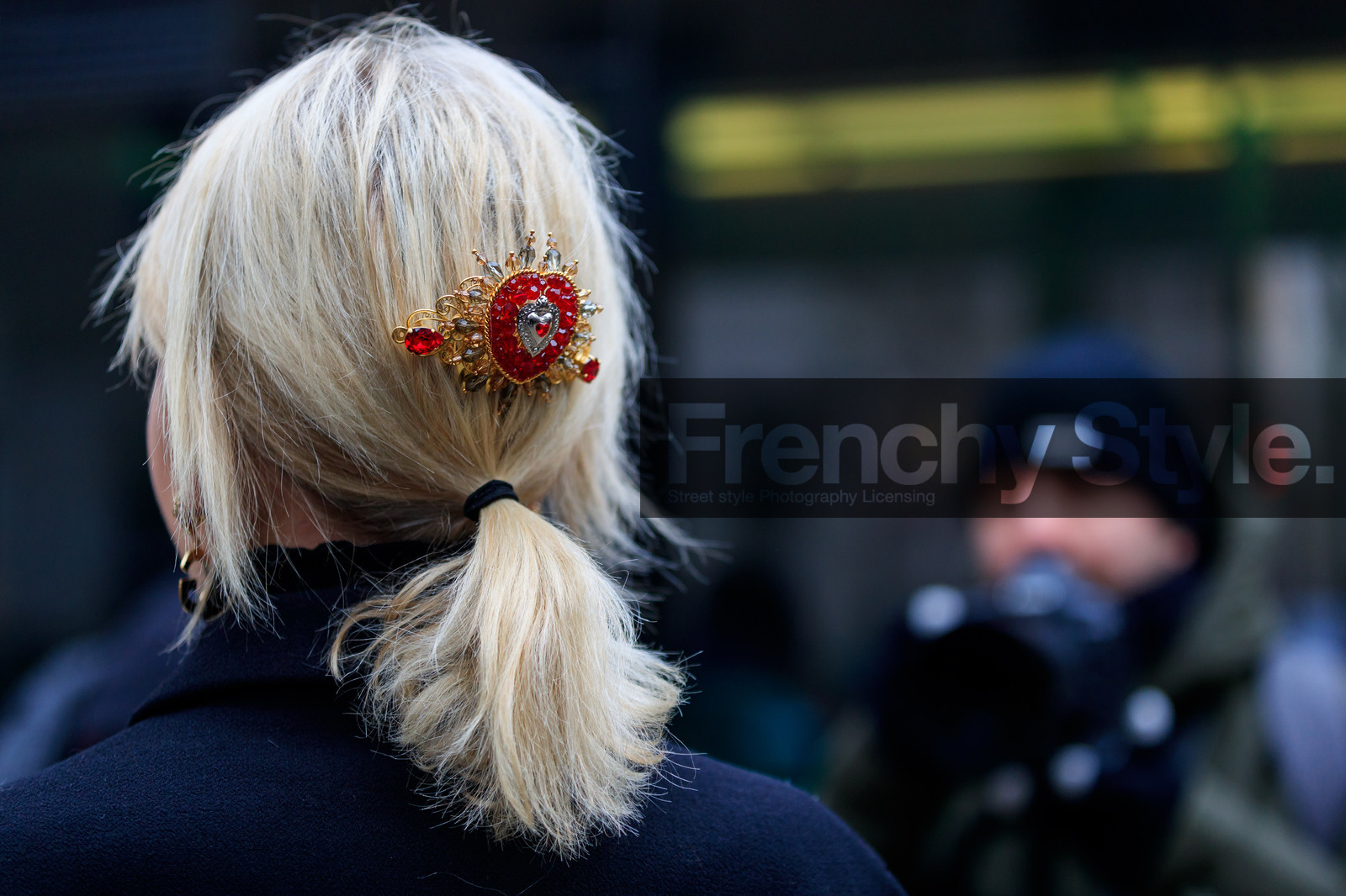 brooch, dolce & gabbana, hair clip, ponytail, fashion week, frenchystyle, FW, jonathan paciullo, street style, MFW, MILAN, AUTUMN WINTER 2018-2019, FALL WINTER 2018-2019, FW 18-19, horizontal, atmosphere details, caro daur