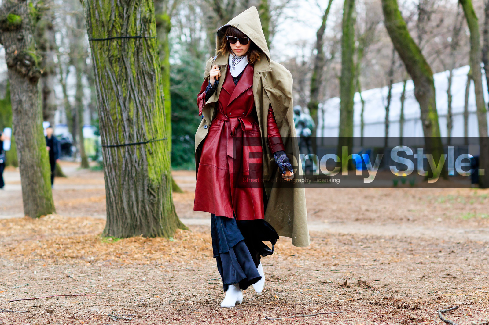 atmosphere details, AUTUMN WINTER 2017-2018, AW 17-18, backpack, beige coat, black pants, FALL WINTER 2017-2018, fashion week, frenchystyle, full length, FW, FW 17-18, grace hartzel, high heels, hood, horizontal, jonathan paciullo, leather coat, leather shoes, model, PARIS, PFW, red coat, street style, sunglasses, white boots, white scarf, wide pants
