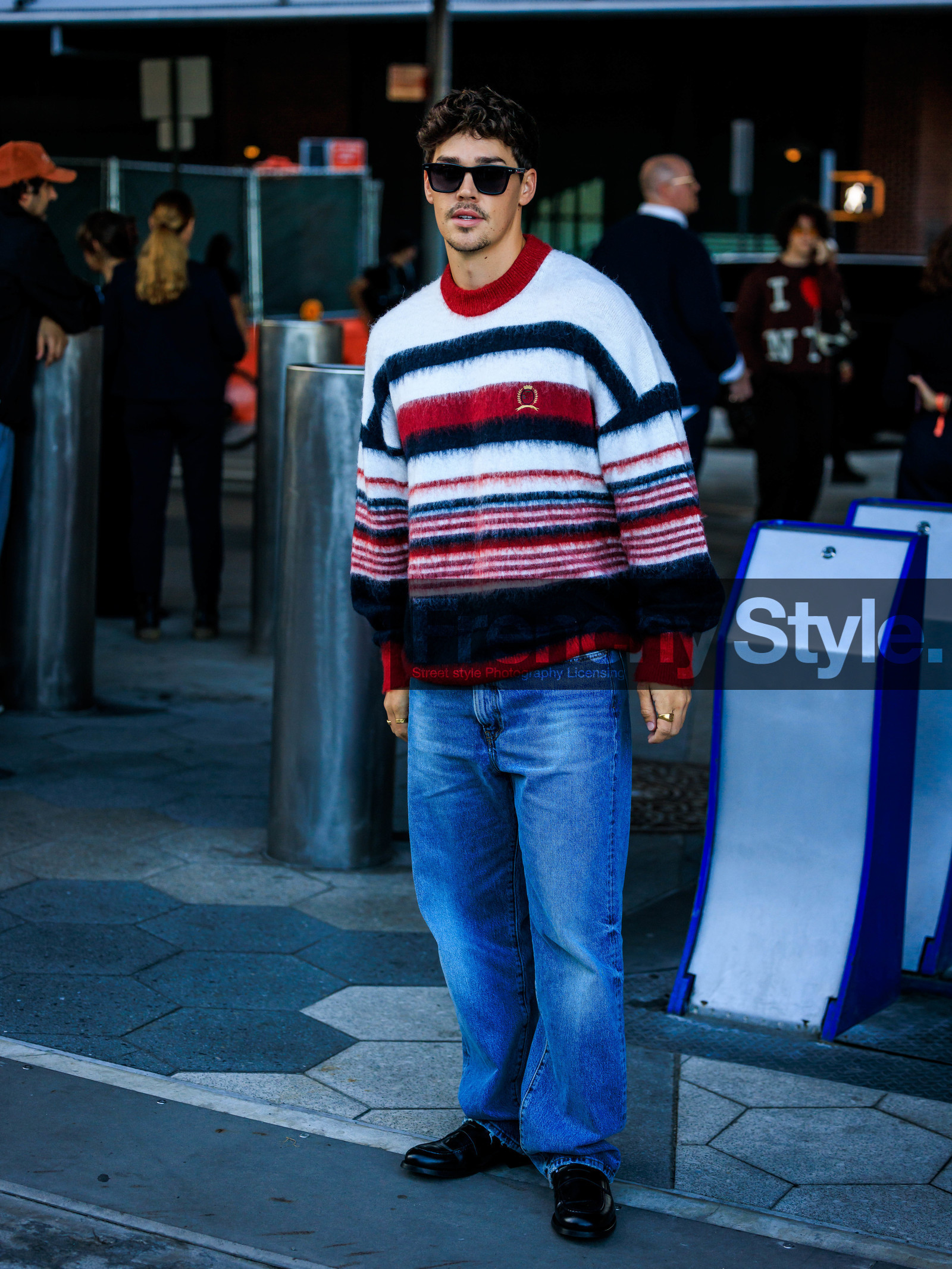 2409NY0601.jpg