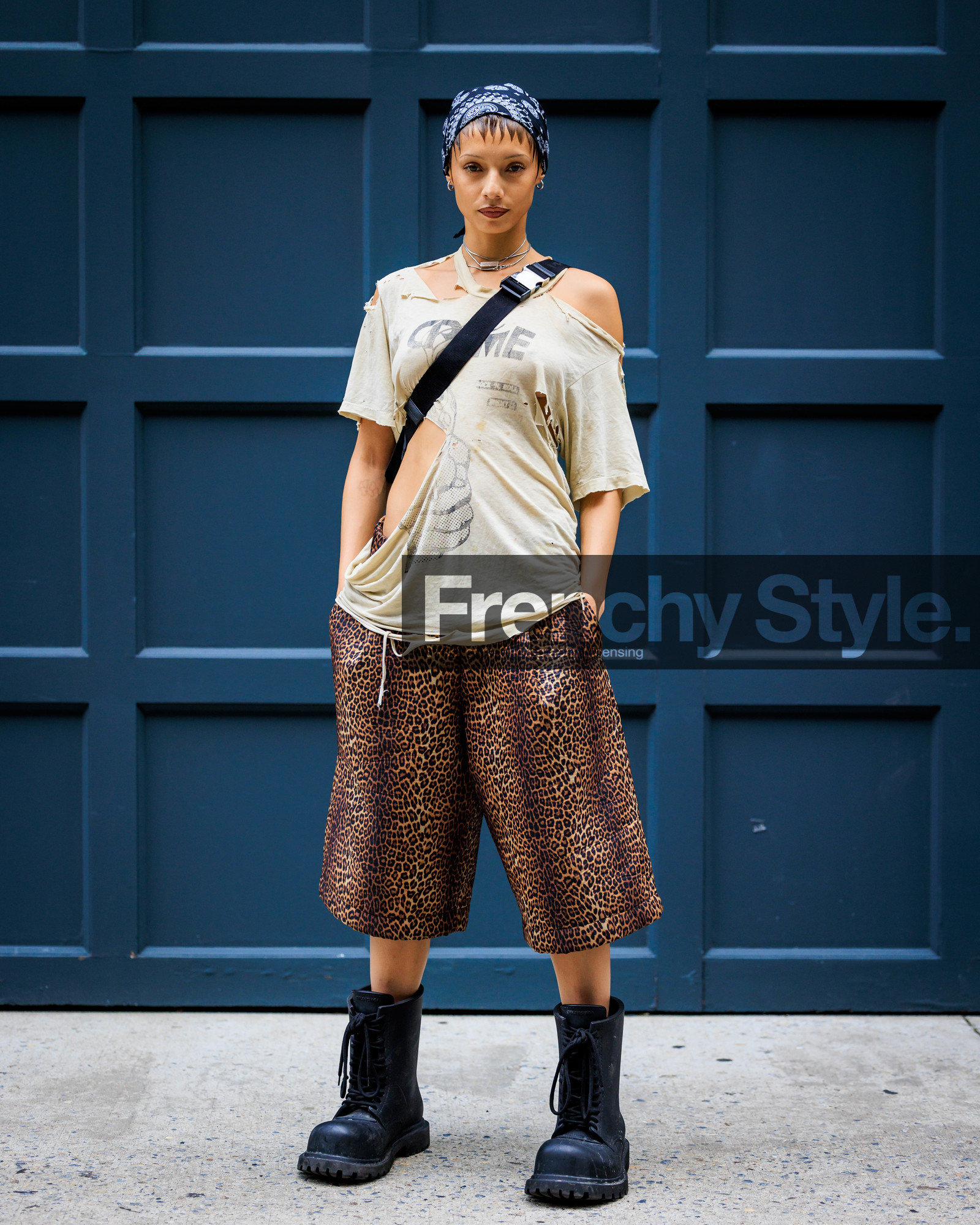 jonathan paciullo, FW, frenchystyle, fashion week, street style, vertical, detail, atmosphere details, NYFW, NEW YORK, SPRING SUMMER 2024, SS 24