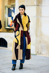 jeans, black shoes, furry coat, leather coat, cat eye, short hair, multicolor coat, patched coat, assymetric coat, teddy keychain, black handbag, fashion week, frenchystyle, FW, jonathan paciullo, street style, PARIS, PFW, SPRING SUMMER 2022, SS 22, full length, vertical, model