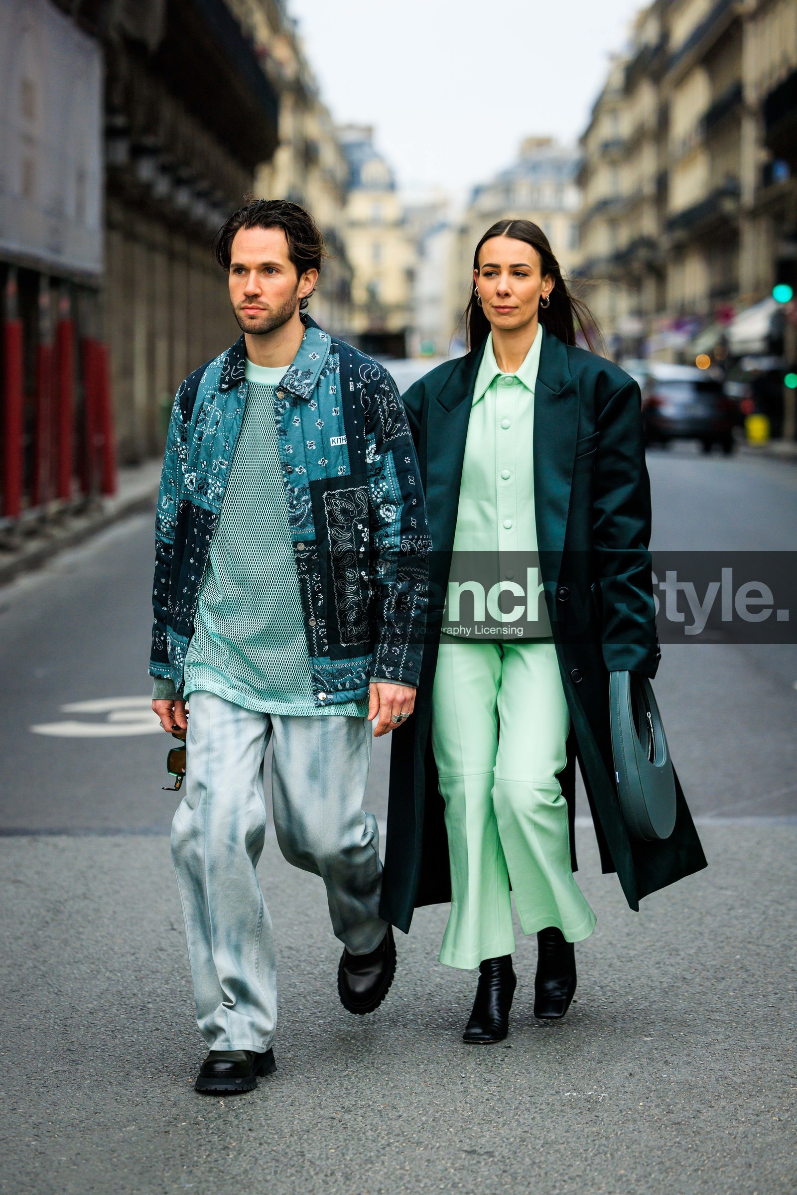 coperni bag, petrol green bag, pine green trench, satin trench, light green suit, flared pants, washed pants, black boots, black shoes, fishnet top, turquoise top, printed jacker, flower print jacket, alice & j.s, alice barbier, JS roques, street style, jonathan paciullo, FW, frenchystyle, fashion week, AUTUMN WINTER 2022-2023, FALL WINTER 2022_2023, FW 22-23, PFW, PARIS, full length, vertical