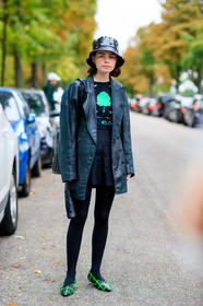 molly and reese blustein, navy blue leather jacket, black t-shirt, black shirt, black tights, black shoes, black hat, polish hat, plaited shoes, neon green shoes, checked shoes, kitten heels shoes, neon green t-shirt, printed t-shirt, paco rabanne bag, black leather bag, marine serre top, fashion week, frenchystyle, FW, jonathan paciullo, street style, SPRING SUMMER 2020, SS 20, PFW, PARIS, vertical, full length