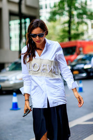 atmosphere details, blue skirt, detail, fashion week, frenchystyle, FW, jonathan paciullo, loewe, NEW YORK, NYFW, SPRING SUMMER 2018, SS 18, street style, sunglasses, vertical, white shirt