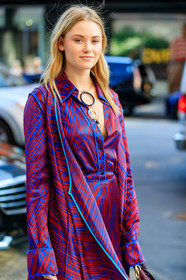 atmosphere details, detail, fashion week, frenchystyle, FW, graphic shirt, jonathan paciullo, NEW YORK, NYFW, printed jacket, printed shirt, red jacket, red shirt, SPRING SUMMER 2018, SS 18, street style, striped shirt, vertical