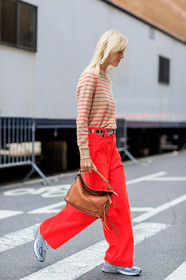 black belt, brown bag, fashion week, frenchystyle, full length, FW, jonathan paciullo, leather bag, linda tol, loewe, NEW YORK, NYFW, printed sweater, red pants, red sweater, SPRING SUMMER 2018, SS 18, street style, striped sweater, trousers, vertical, wide pants