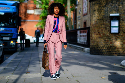 atmosphere details, black sneakers, blazer, brown bag, fashion week, frenchystyle, full length, FW, graphic bag, horizontal, jan-michael quammie, jonathan paciullo, leather bag, LFW, LONDON, louis vuitton, monogram, pink jacket, pink pants, pink suit, plaid, printed bag, printed sweater, rings, SPRING SUMMER 2017, SS 17, street style, suede shoes, tote bag, trousers, vans, woman