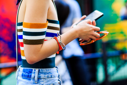 atmosphere details, blue denim, bracelet, bustier top, crop top, denim pants, detail, dyed hair, fashion week, frenchystyle, FW, geometric, graphic top, horizontal, jeans, jonathan paciullo, MENSWEAR, off the shoulder, PARIS, PFW, SPRING SUMMER 2017, SS 17, street style, striped top, stripes, trousers