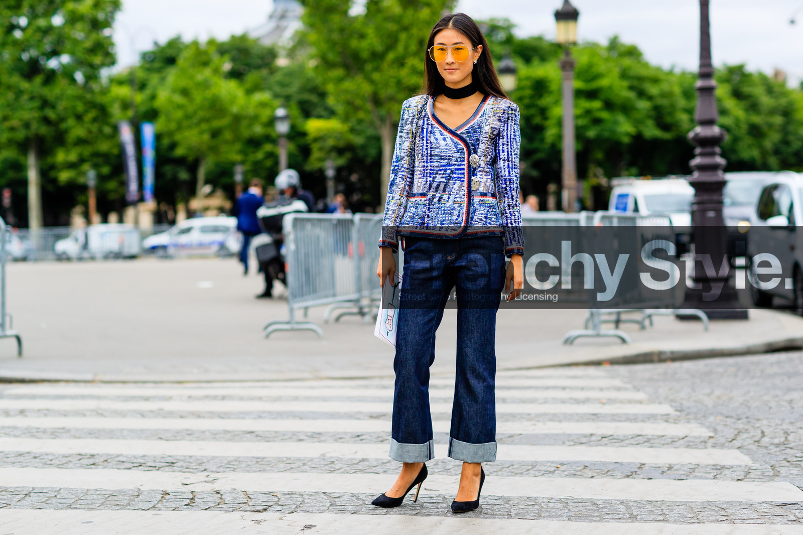 atmosphere details, AUTUMN WINTER 2016-2017, AW 16-17, black scarf, black shoes, blue denim, blue jacket, chanel, denim pants, detail, FALL WINTER 2016-2017, fashion week, frenchystyle, FW, FW 16-17, HAUTE COUTURE, high heels, horizontal, jeans, jonathan paciullo, justine lee, MENSWEAR, PARIS, PFW, printed jacket, street style, sunglasses, trousers, tweed jacket