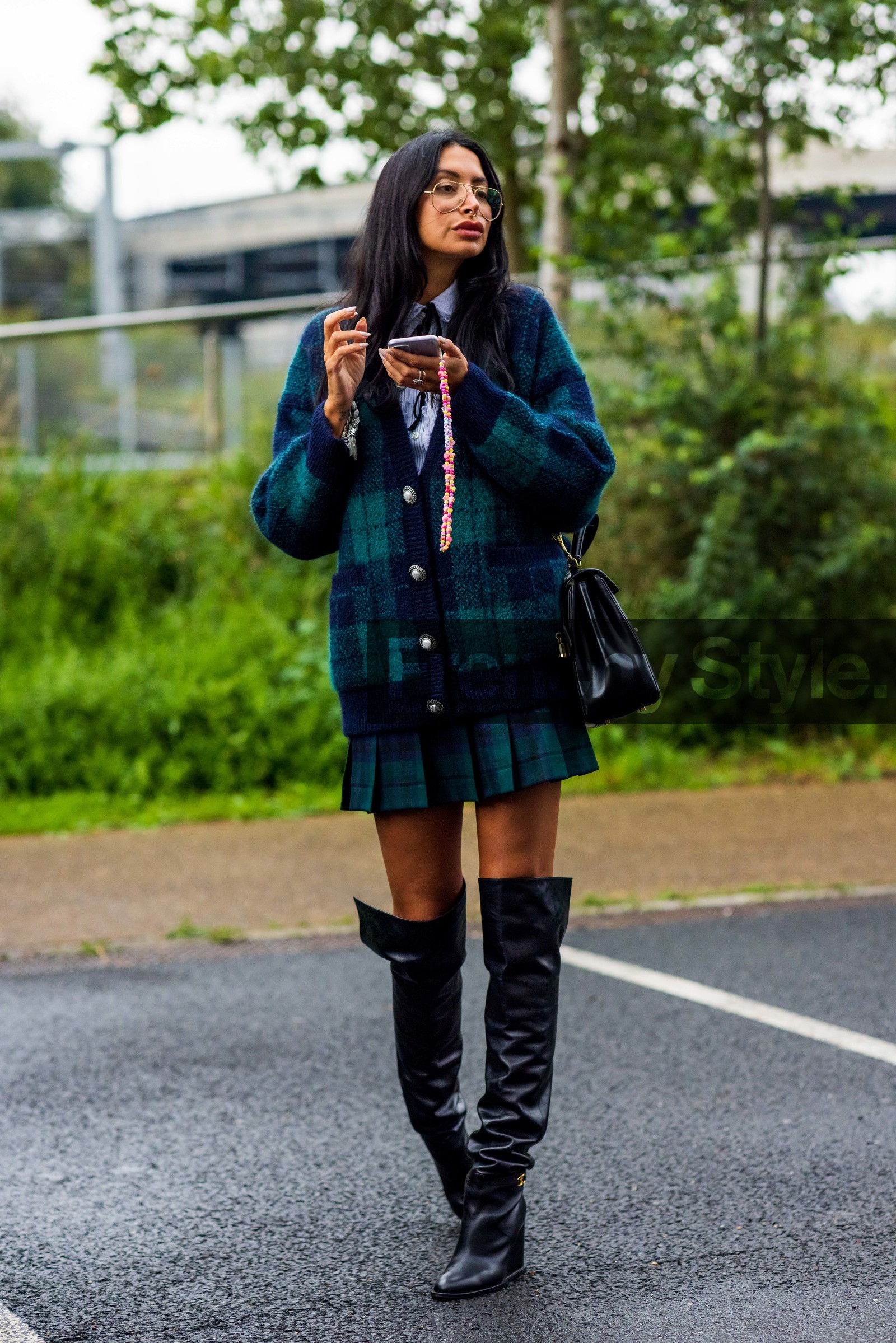 cardigan, plaid, preppy, pleated skirt, midi skirt, highknee boots, black, leather, handbag, green plaid, fashion week, frenchystyle, FW, jonathan paciullo, street style, SS 22, SPRING SUMMER 2022, LFW, LONDON, vertical, full length