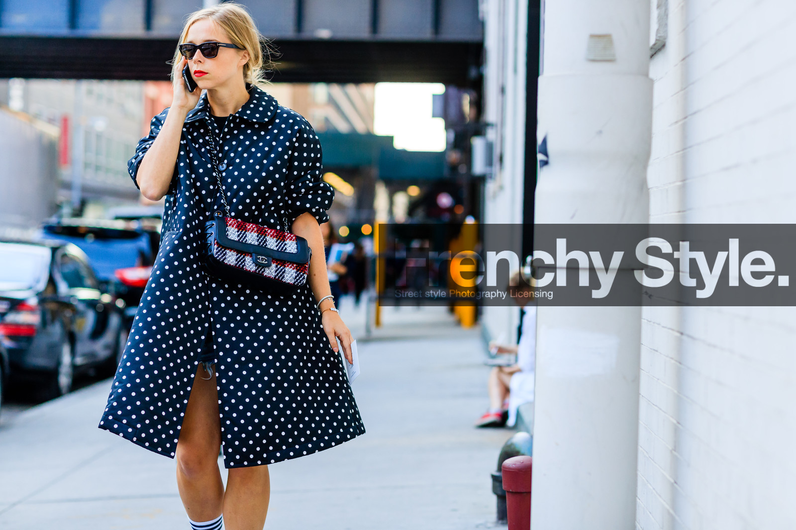 atmosphere details, black coat, chanel, checked bag, detail, fashion week, frenchystyle, FW, graphic bag, horizontal, jonathan paciullo, NEW YORK, NYFW, oversize, polka dot, printed bag, printed coat, SPRING SUMMER 2017, SS 17, street style, tweed bag, woman