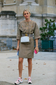 chanel total look, chanel belt, chanel bag, chanel dress, chanel sneakers, beige dress, kaki dress, button dress, mini dress, mid long sleeves dress, belted dress, beige belt, kaki belt, crossbody bag, white leather bag, white sneakers, pink sneakers, golden chain strap bag, PARIS, PFW, SPRING SUMMER 2020, SS 20, fashion week, frenchystyle, FW, jonathan paciullo, street style, vertical, full length