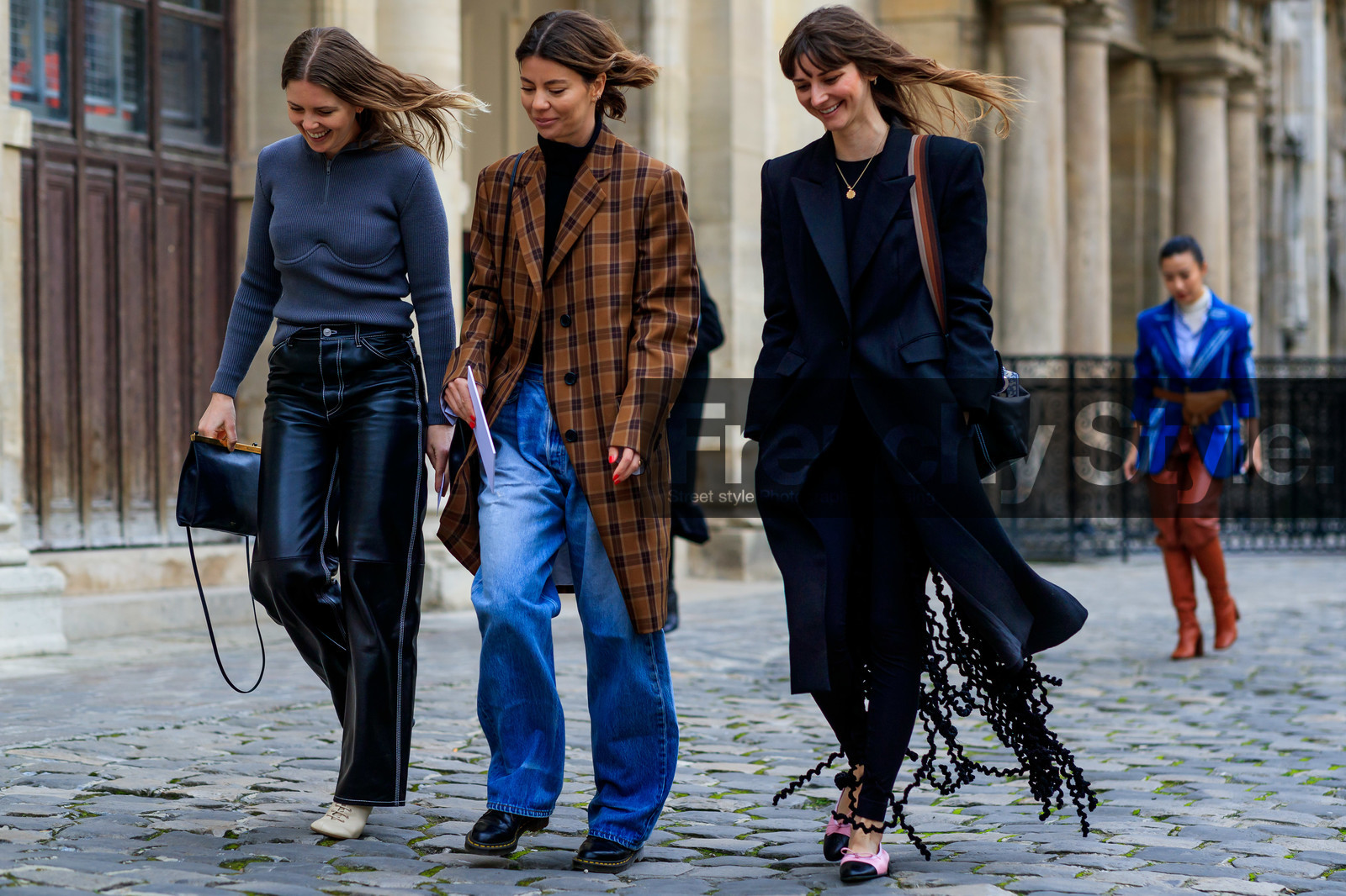 annina mislin, ballerinas, beige shoes, black bag, black coat, black pants, black shoes, blazer, blue denim, brie welch, brown coat, checked, céline, denim pants, fringes, graphic jacket, grey sweater, jeans, leather bag, leather pants, leather shoes, megan bowman grey, mislim, pink shoes, plaid, printed jacket, trousers, PARIS, PFW, street style, jonathan paciullo, FW, frenchystyle, fashion week, AUTUMN WINTER 2019-2020, AW 19-20, FALL WINTER 2019-2020, FW 19-20, horizontal, atmosphere details, full length