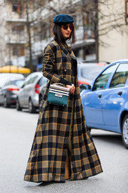 AUTUMN WINTER 2016-2017, AW 16-17, beret, brown, checked coat, emerald, FALL WINTER 2016-2017, fashion week, frenchystyle, full length, FW, FW 16-17, gold, golden details, green, green bag, jonathan paciullo, LFW, LONDON, long coat, MENSWEAR, nausheen shah, plaid, printed coat, street style, sunglasses, tartan, vertical
