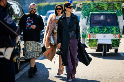 military midi skirt, printed midi skirt, pleated midi skirt, black sweatshirt, printed sweatshirt, furry coat, pink coat, black trench, purple jeans, purple silver sandals, black sunglasses, silver sunglasses, diesel hanbag, black bag, gilda ambrosio, giorgia tordini, fashion week, frenchystyle, FW, jonathan paciullo, street style, MFW, MILAN, FALL WINTER 2022_2023, AUTUMN WINTER 2022-2023, FW 22-23, horizontal, atmosphere details, full length