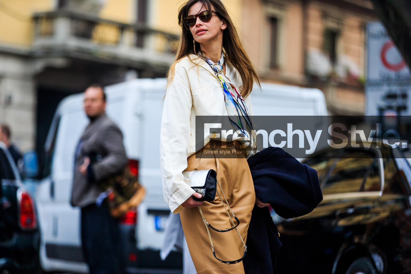 atmosphere details, AUTUMN WINTER 2016-2017, AW 16-17, beige pants, camel pants, Clara Racz, detail, FALL WINTER 2016-2017, fashion week, frenchystyle, FW, FW 16-17, gingham, horizontal, jonathan paciullo, leather pants, LFW, LONDON, MENSWEAR, plaid, street style, sunglasses, tied up scarf, trousers, white blouse