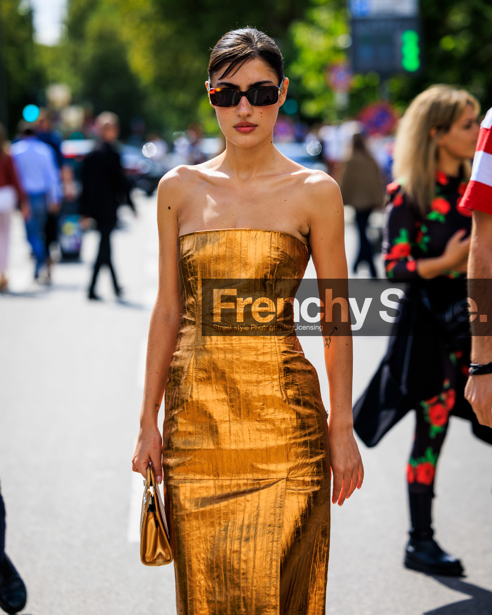 MILAN, MFW, frenchystyle, fashion week, FW, jonathan paciullo, street style, SPRING SUMMER 2024, SS 24, vertical, atmosphere details, detail