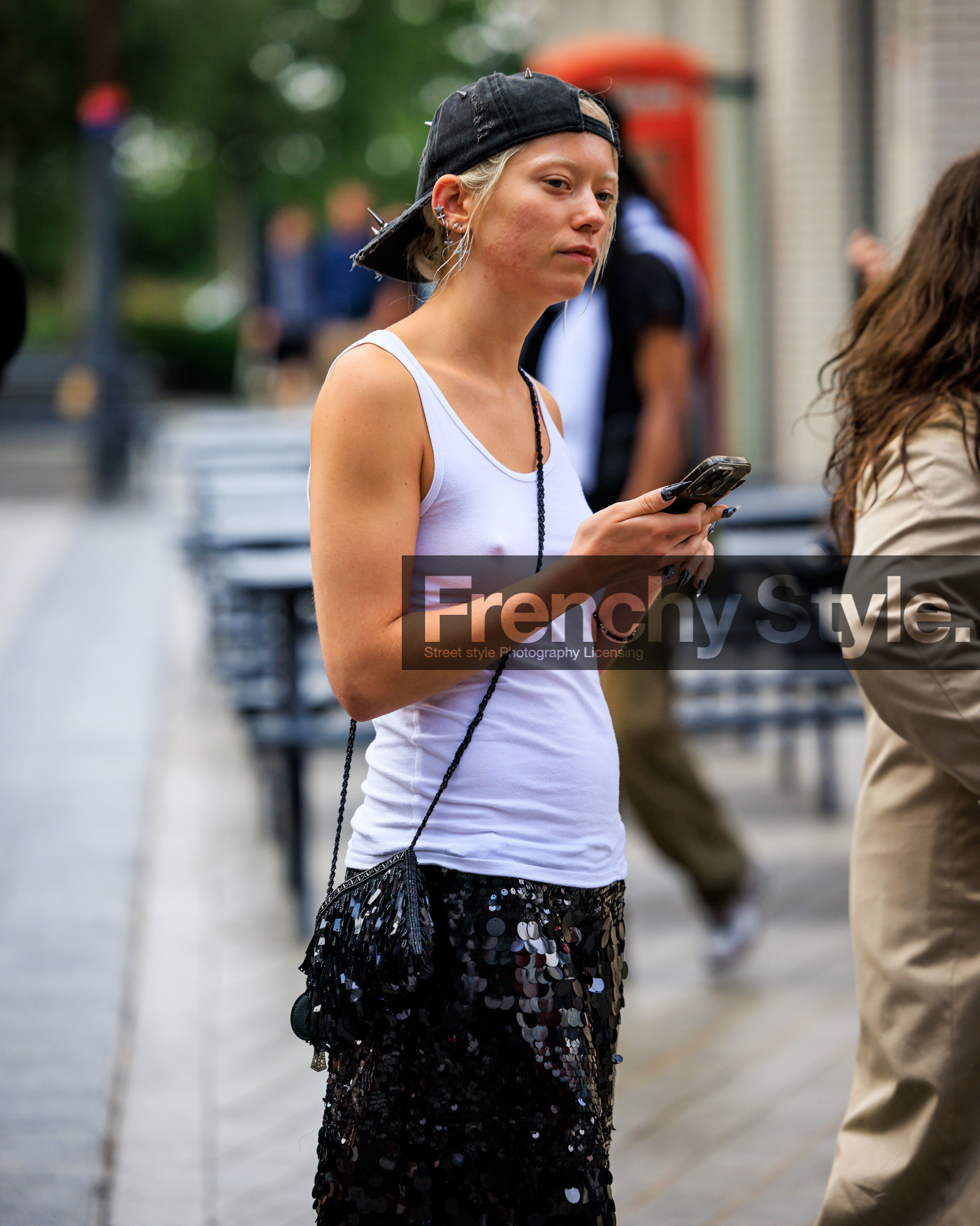 fashion week, frenchystyle, FW, jonathan paciullo, street style, LFW, LONDON, atmosphere details, detail, SPRING SUMMER 2024, SS 24