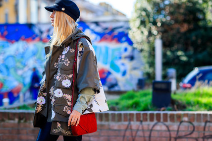 atmosphere details, AUTUMN WINTER 2017-2018, AW 17-18, beret, black pants, brown jacket, detail, embroidered jacket, embroideries, FALL WINTER 2017-2018, fashion week, floral, flower, frenchystyle, FW, FW 17-18, graphic jacket, horizontal, jonathan paciullo, leather bag, leather pants, MFW, MILAN, printed jacket, red bag, street style, trousers