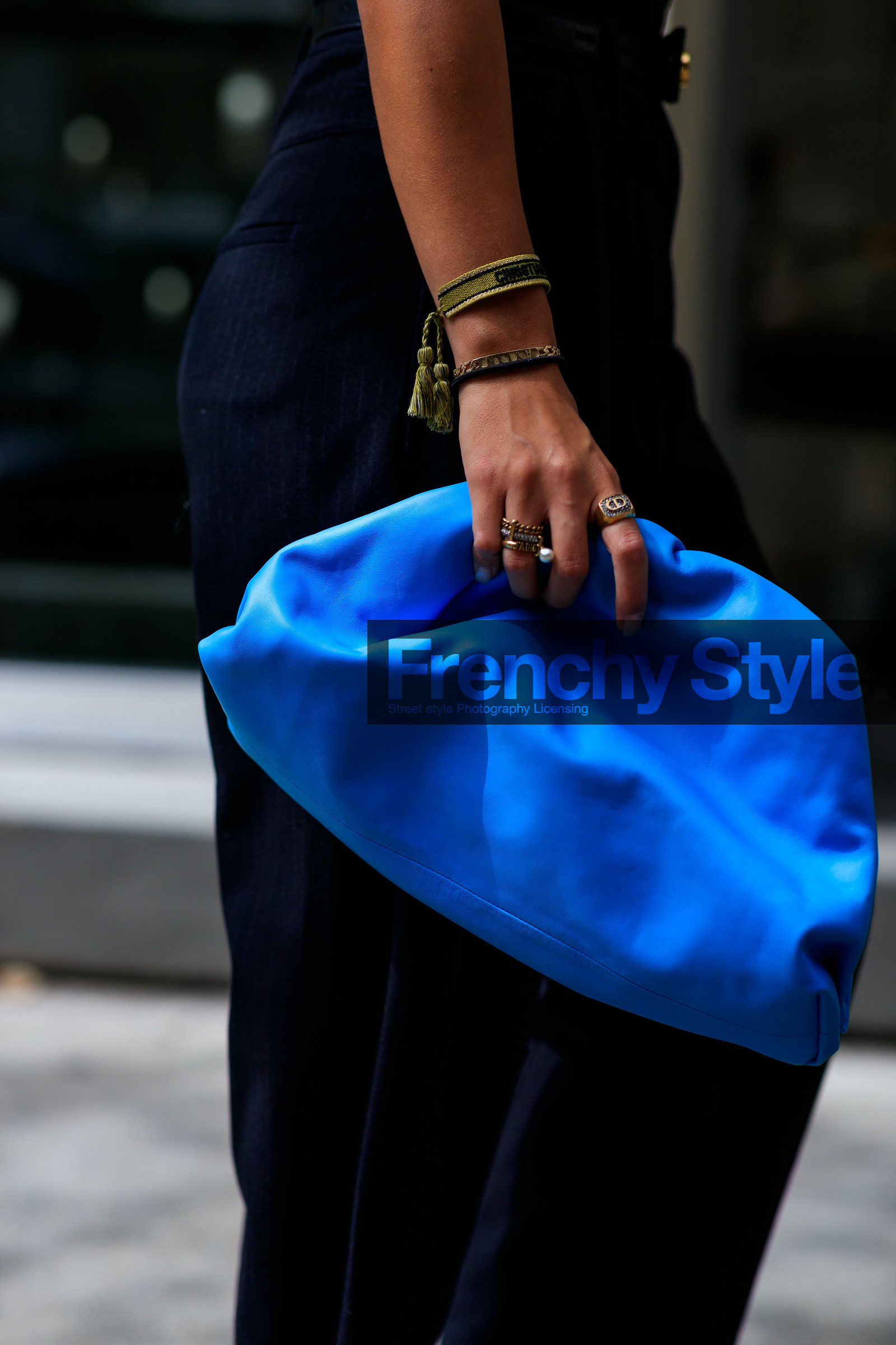 blue bag, bottega veneta, bracelet, christian dior, leather bag, rings, street style, jonathan paciullo, FW, frenchystyle, fashion week, NEW YORK, NYFW, SPRING SUMMER 2020, SS 20, vertical, detail, atmosphere details
