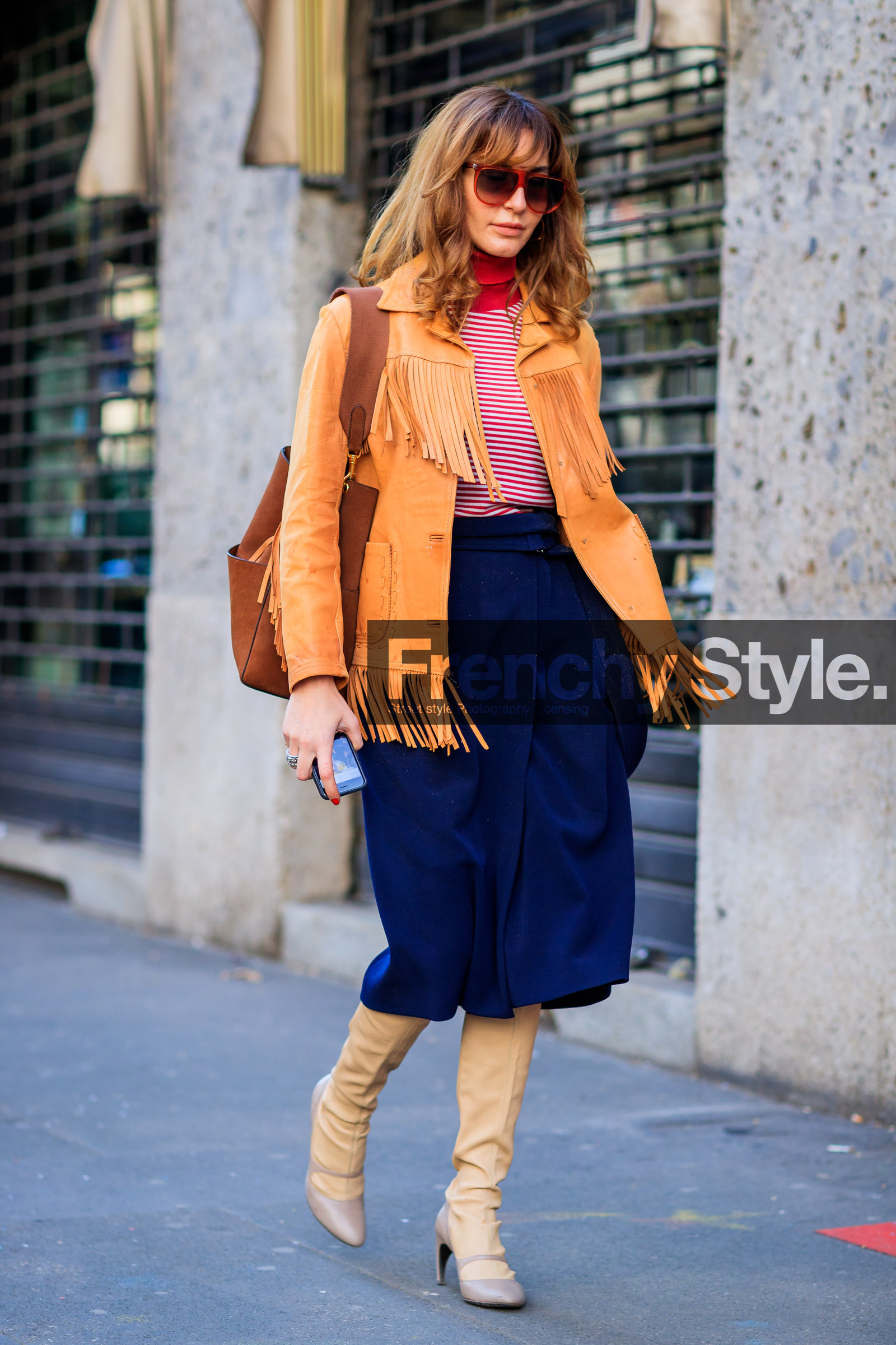 AUTUMN WINTER 2017-2018, AW 17-18, beige boots, beige jacket, brown bag, ece sukan, FALL WINTER 2017-2018, fashion week, frenchystyle, fringes, full length, FW, FW 17-18, graphic sweater, high boots, jonathan paciullo, leather bag, leather jacket, leather shoes, MFW, MILAN, navy skirt, printed sweater, red sweater, street style, striped sweater, suede shoes, sunglasses, vertical