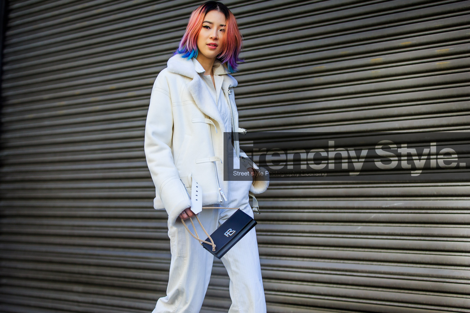 atmosphere details, AUTUMN WINTER 2016-2017, AW 16-17, black bag, denim bag, denim pants, detail, dyed hair, fashion week, frenchystyle, fur jacket, FW, FW 16-17, horizontal, irene kim, jeans, jonathan paciullo, leather bag, leather jacket, NEW YORK, NYFW, shearling, street style, trousers, white denim, white fur, white jacket, white jumpsuit, woman
