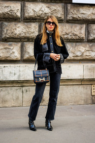black boots, pattent boots, black sunglasses, black jacket, buttoned jacket, hermes bag, logo bag, leather bafg, hermes, dark jeans, pearl ring, white scarf, printed scarf, ginger hair, monica ainley, street style, jonathan paciullo, FW, frenchystyle, fashion week, AUTUMN WINTER 2022-2023, FALL WINTER 2022_2023, FW 22-23, PARIS, PFW, full length, vertical