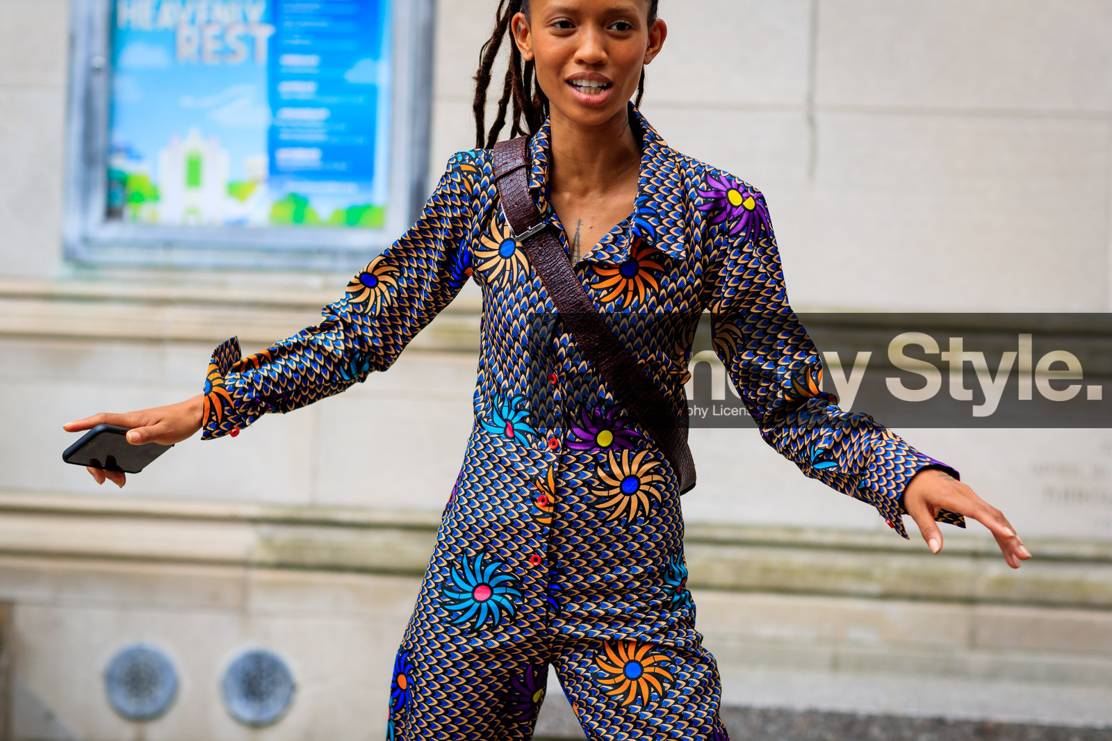checked, floral, flowers, graphic jumpsuit, graphic pants, plaid, printed jumpsuit, printed pants, trousers, model, fashion week, frenchystyle, FW, jonathan paciullo, street style, NYFW, NEW YORK, SPRING SUMMER 2019, SS 19, atmosphere details, horizontal, detail